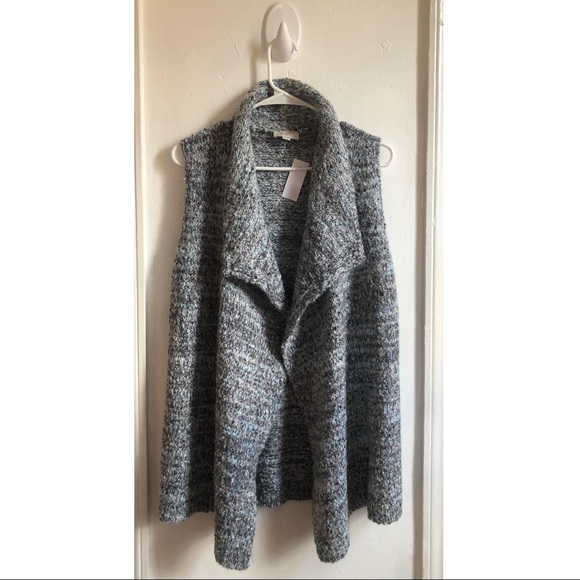 NWT LOFT SLEEVELESS KNIT VEST - Picture 1 of 3